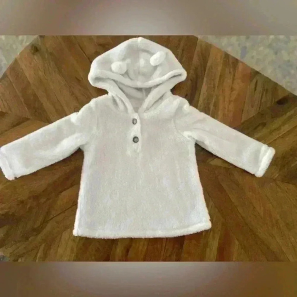 Carters 18 month white super soft bear hood sweatshirt